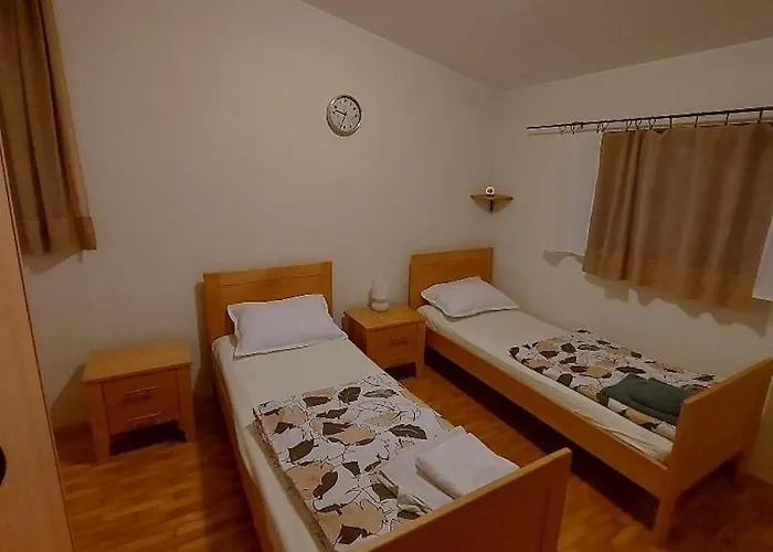 Nevenka Appartement Pobegi